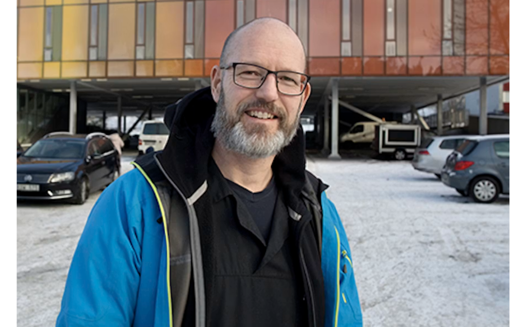 Intervjuer och artiklar